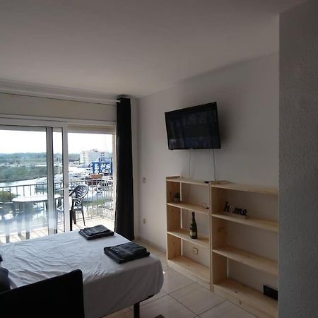 Estudio Con Vistas, Rosas Exterior foto